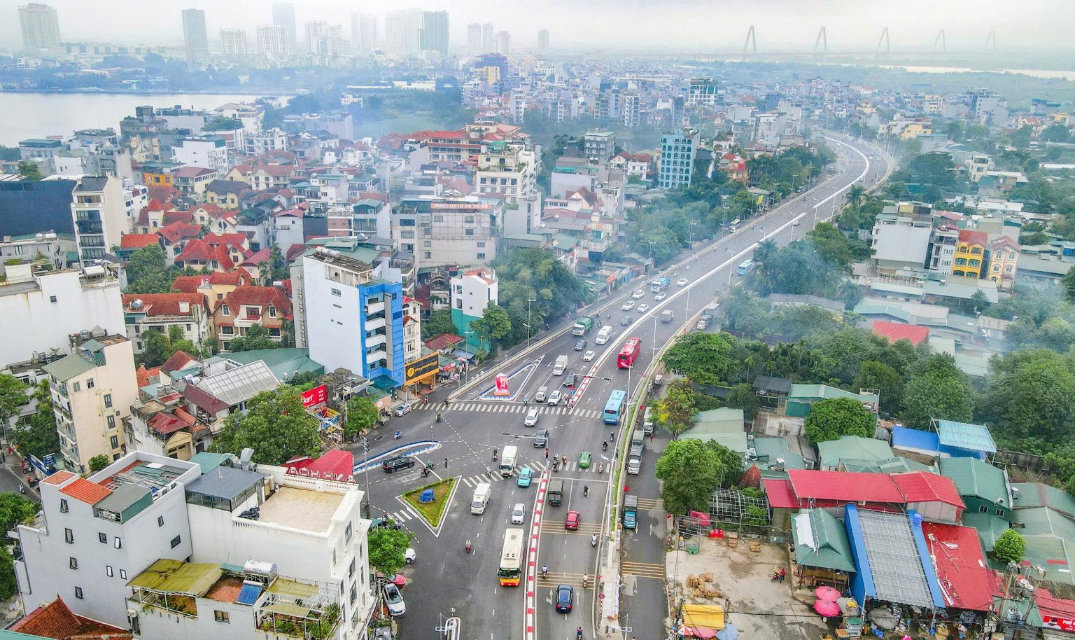 Hà Nội không cấm ô tô, xe máy xăng trong toàn bộ Vành đai 1 từ ngày 1/7/2026